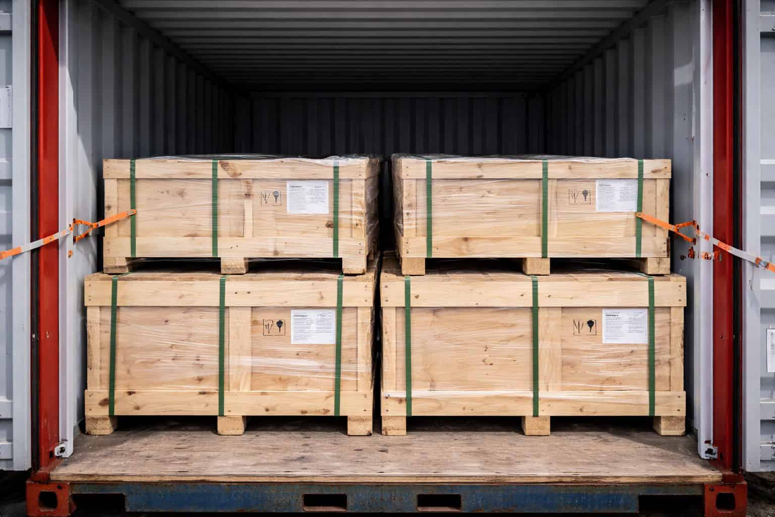 Knife gate valve export packing delivery container shipment