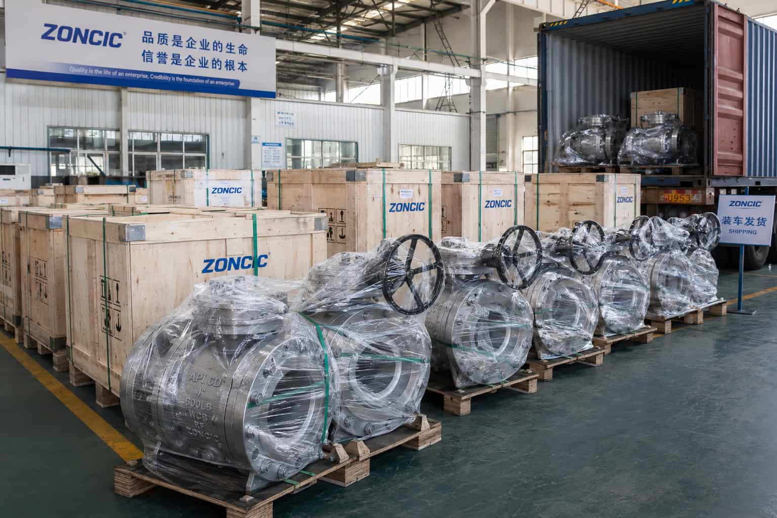 API 6D trunnion ball valve export packing with wooden case protection